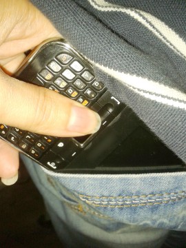 I s-a furat telefonul la o petrecere, în Eforie